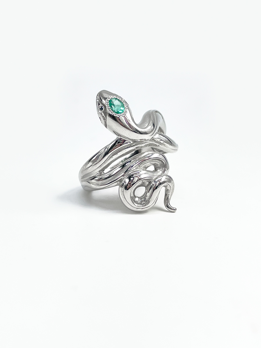 

Кольцо из серебра с изумрудом р., Кристалл мечты 390, 390