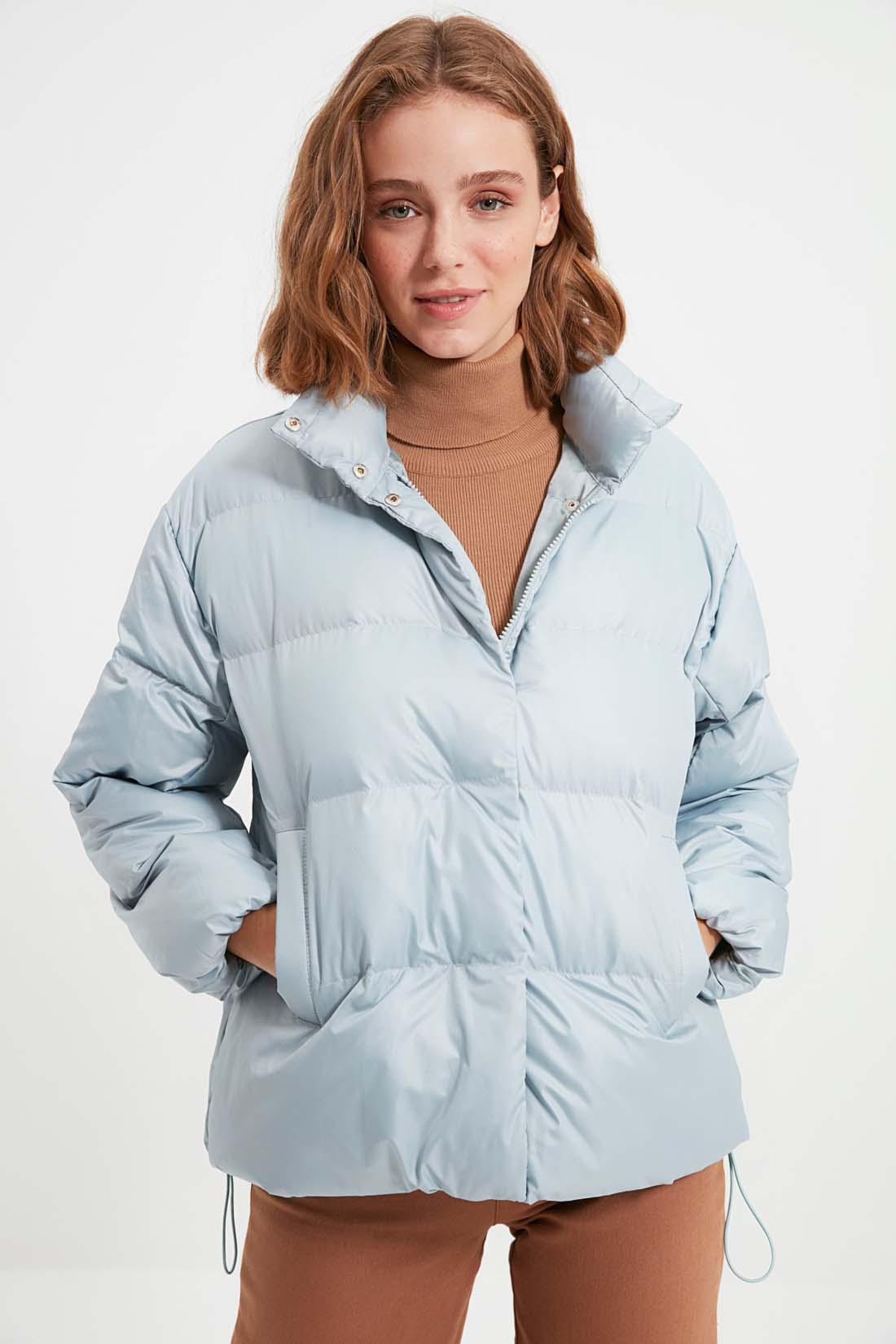 

Куртка женская Trendyol TWOAW22MO0103 голубая L, TWOAW22MO0103