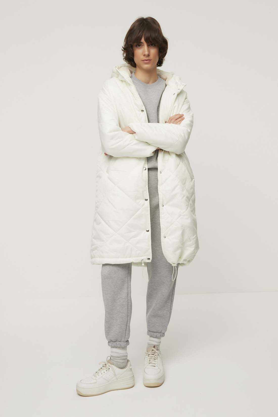 

Куртка женская Trendyol TWOAW22MO0056 белая M, TWOAW22MO0056
