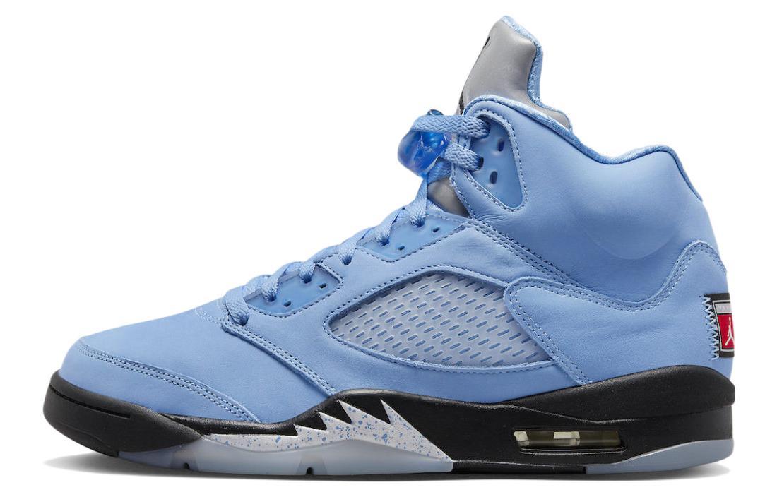 

Кеды унисекс Jordan Air Jordan 5 UNC голубые 45.5 EU, Голубой, Air Jordan 5 UNC