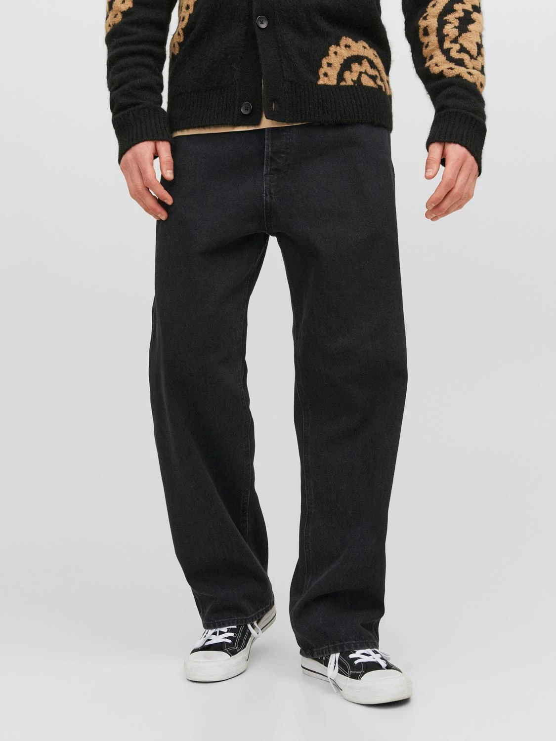 

Джинсы мужские Jack & Jones 12236089 черные 31/32, Черный, 12236089