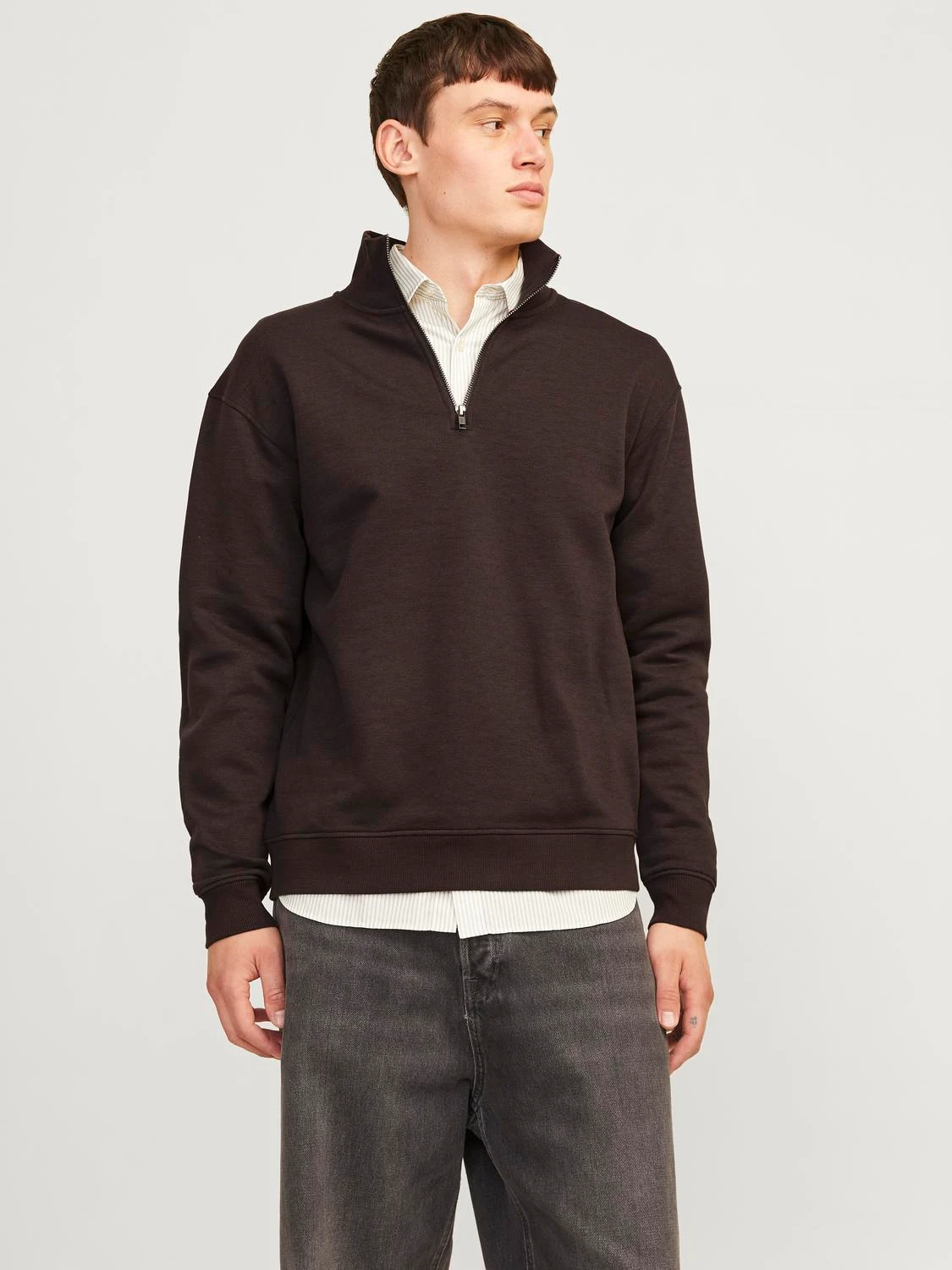 

Свитшот мужской Jack & Jones 12250747 коричневый L, 12250747