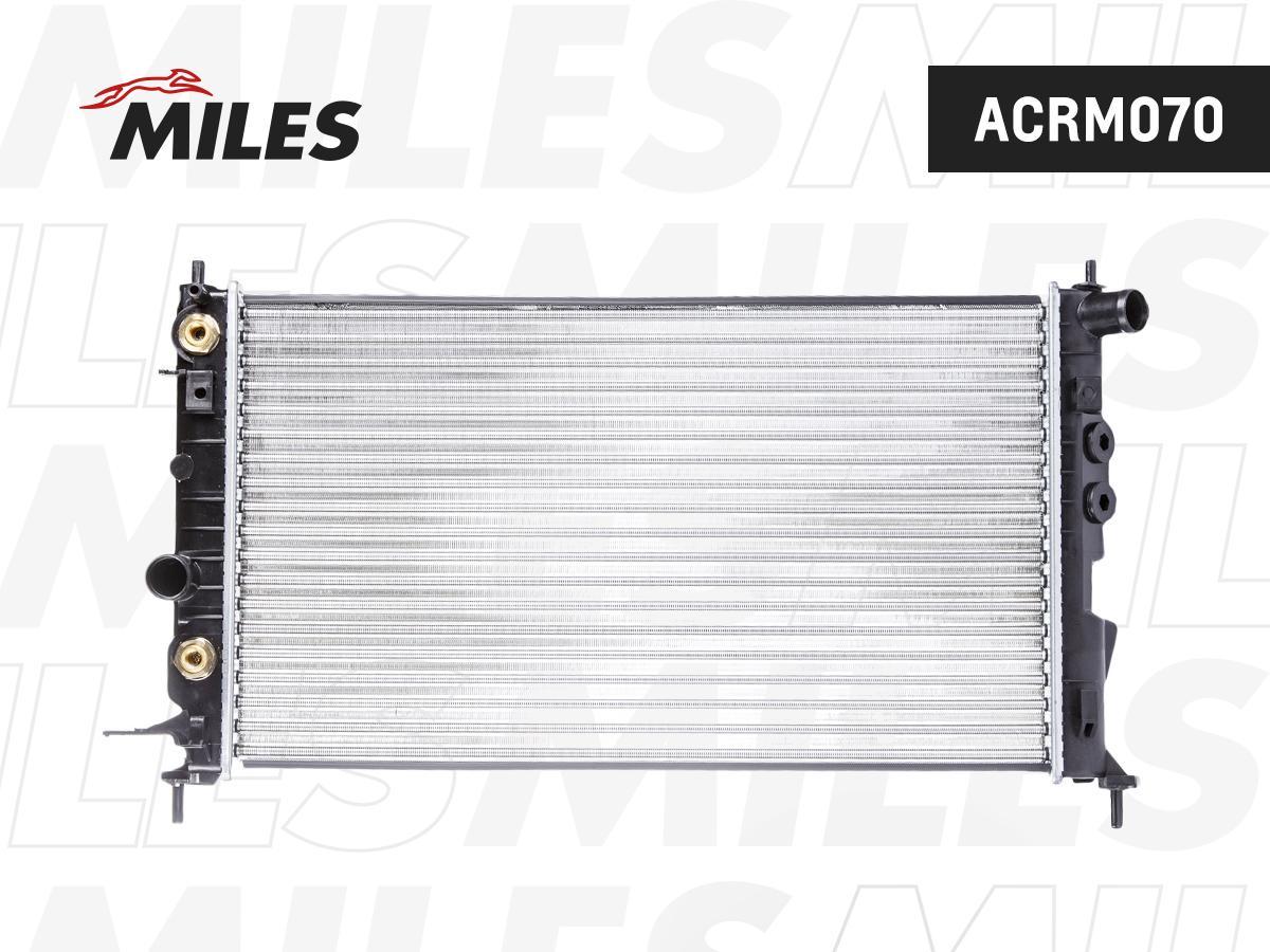

MILES ACRM070 Радиатор (механическая сборка) OPEL VECTRA B 1.6-2.2/2.0TD/2.2TD A/T 95-03)