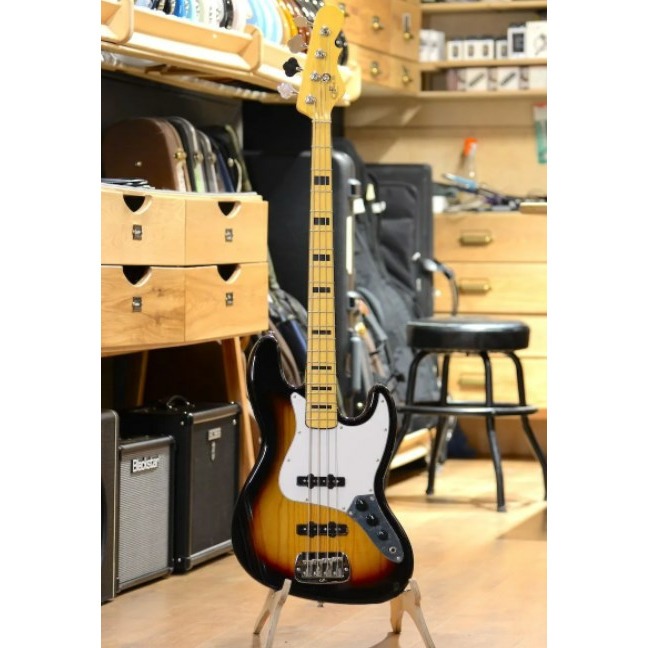 

Бас-гитара G&L Tribute JB 3-Tone Sunburst MP Ash/Poplar, Tribute JB 3-Tone Sunburst MP Ash/Poplar