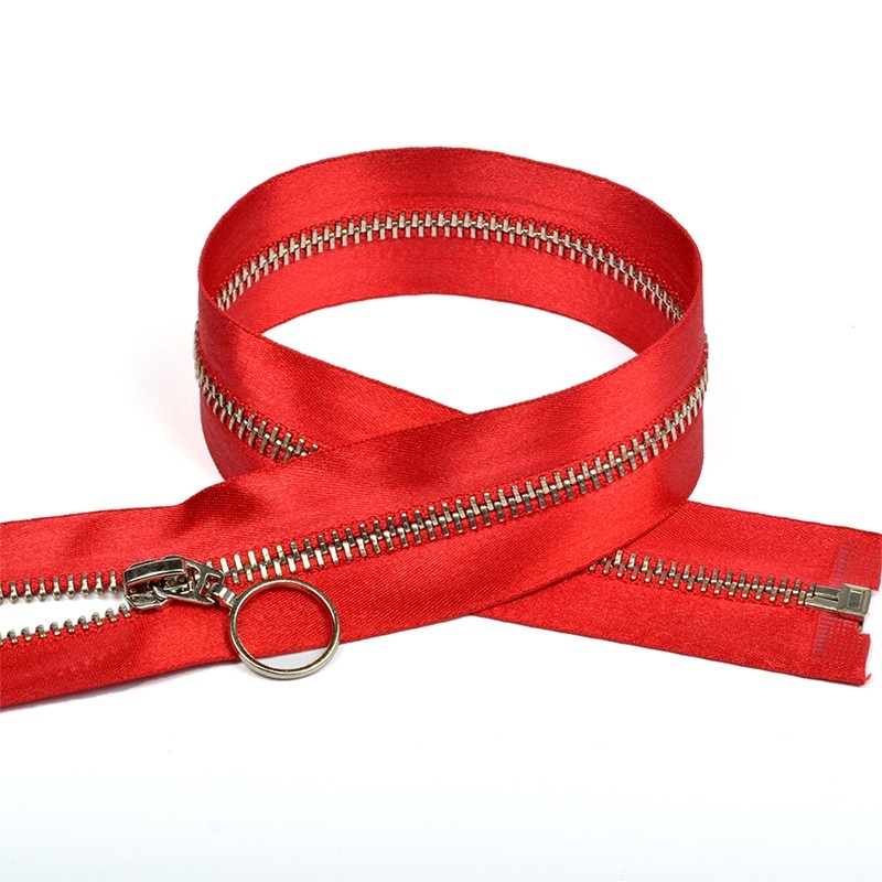 

MaxZipper металлическая, №5, никель, атласная тесьма, 50 см, красный, 10 шт, металлическая, №5, никель, атласная тесьма, 50 см, красный, 10 шт