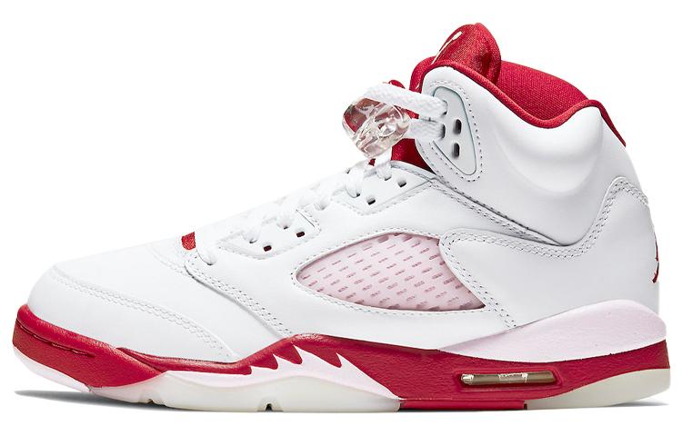 

Кеды унисекс Jordan Air Jordan 5 Pink Foam GS белые 39 EU, Белый, Air Jordan 5 Pink Foam GS