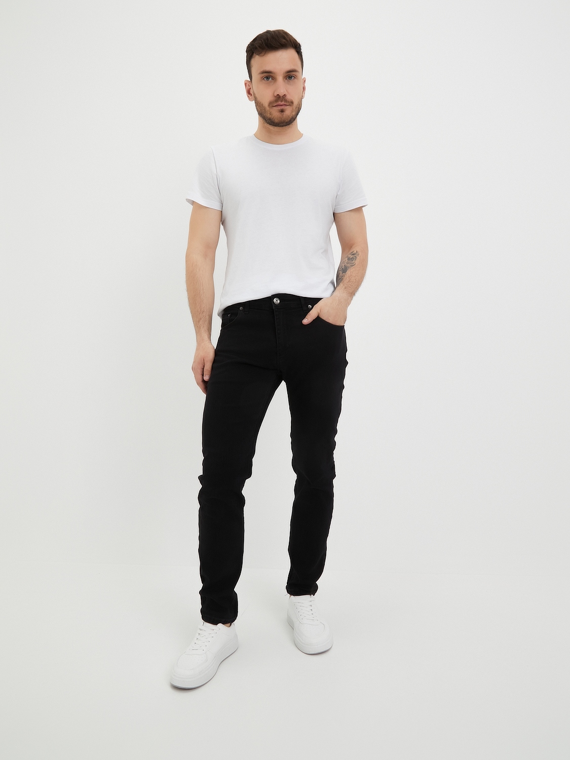 Джинсы мужские КАЛЯЕВ 68874 черные 60 RU