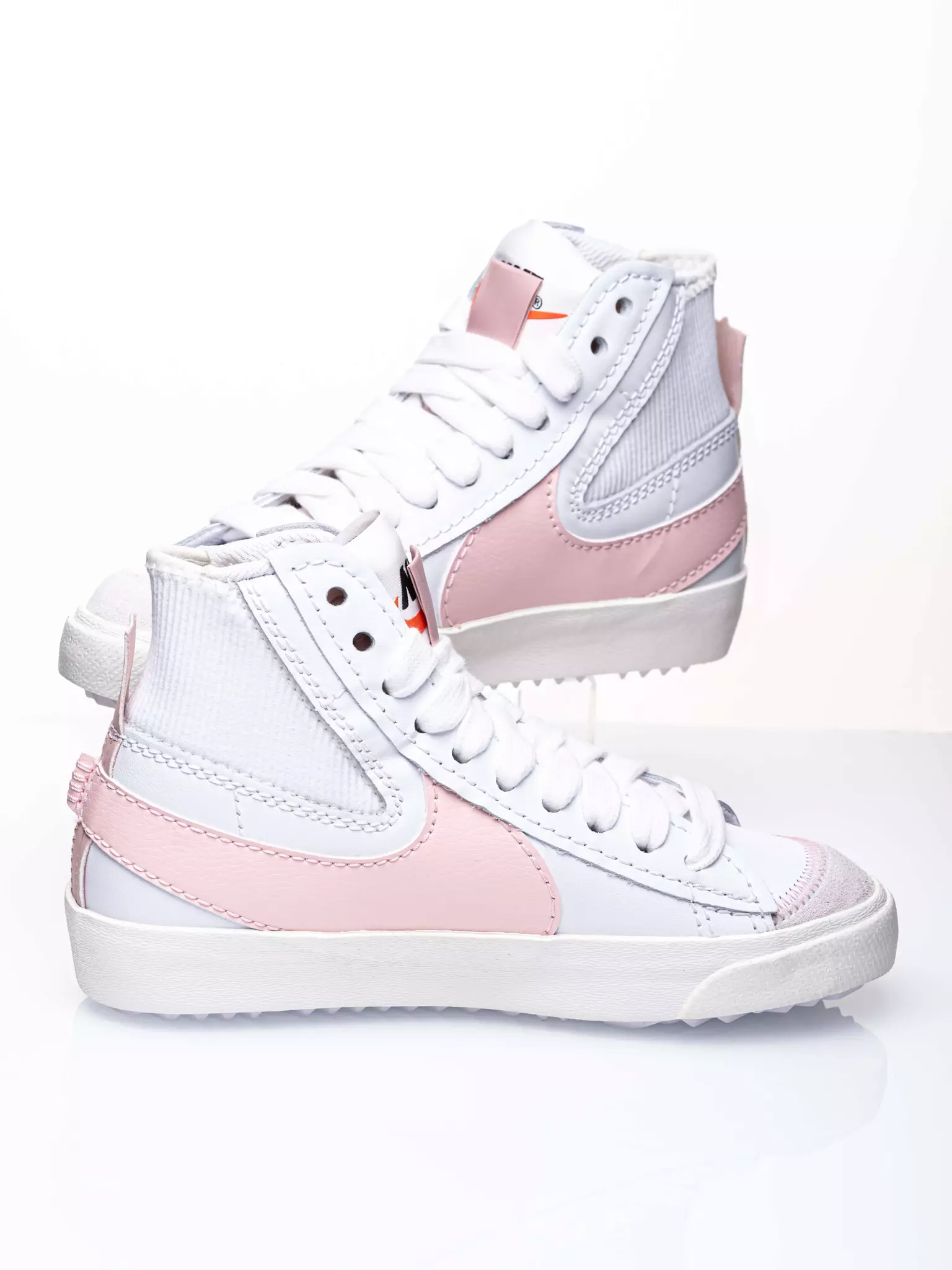 

Кеды женские Nike BLAZER MID '77 белые 6 US, Белый, BLAZER MID '77