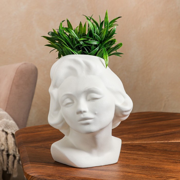 фото Фигурное кашпо "голова девушки", белый цвет, 20 см керамика ручной работы