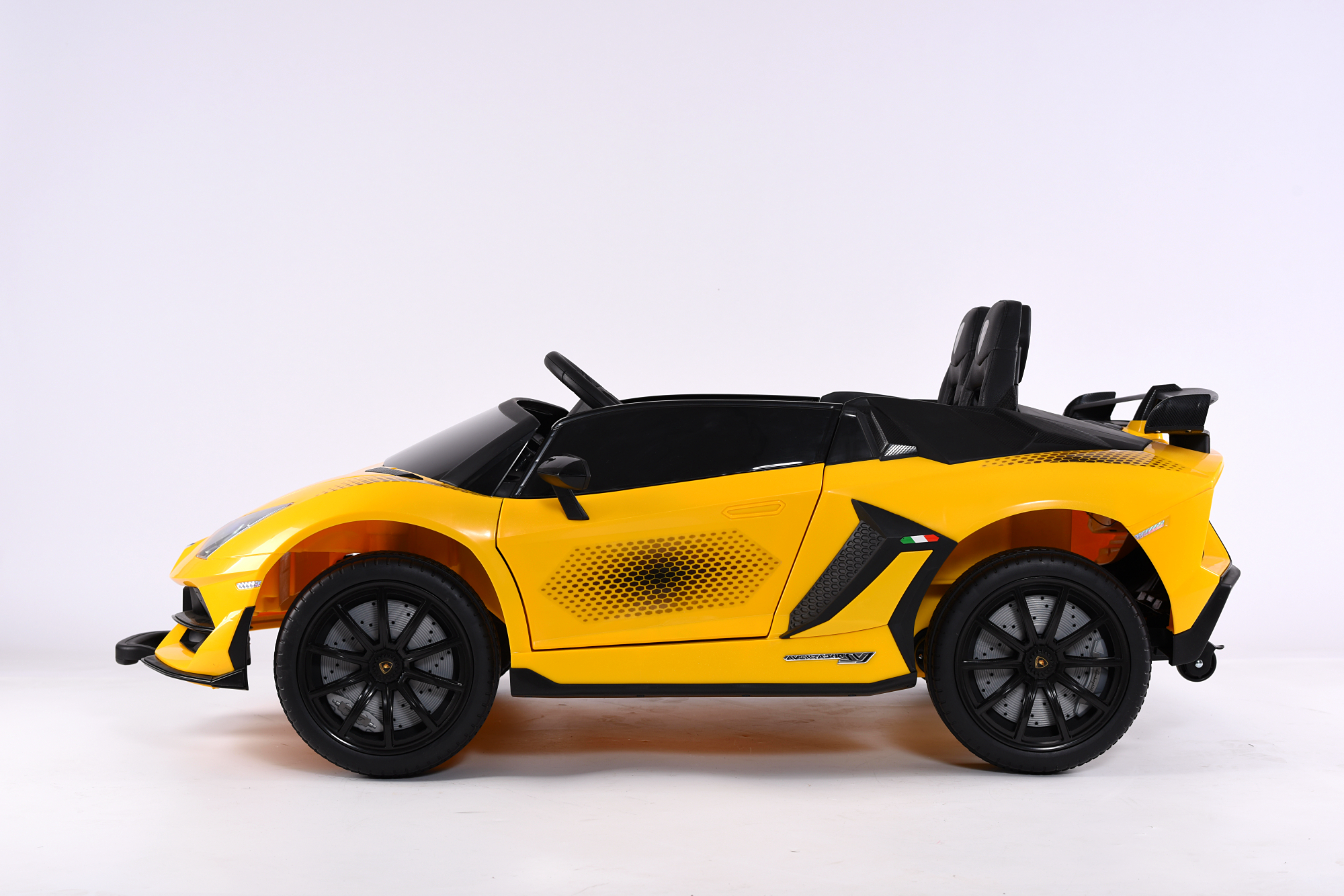 Электромобиль Toyland Lamborghini Huracan 019 желтый