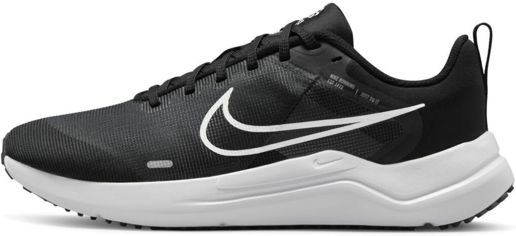 Кроссовки женские Nike W Downshifter 12 черные 9 US 7999₽