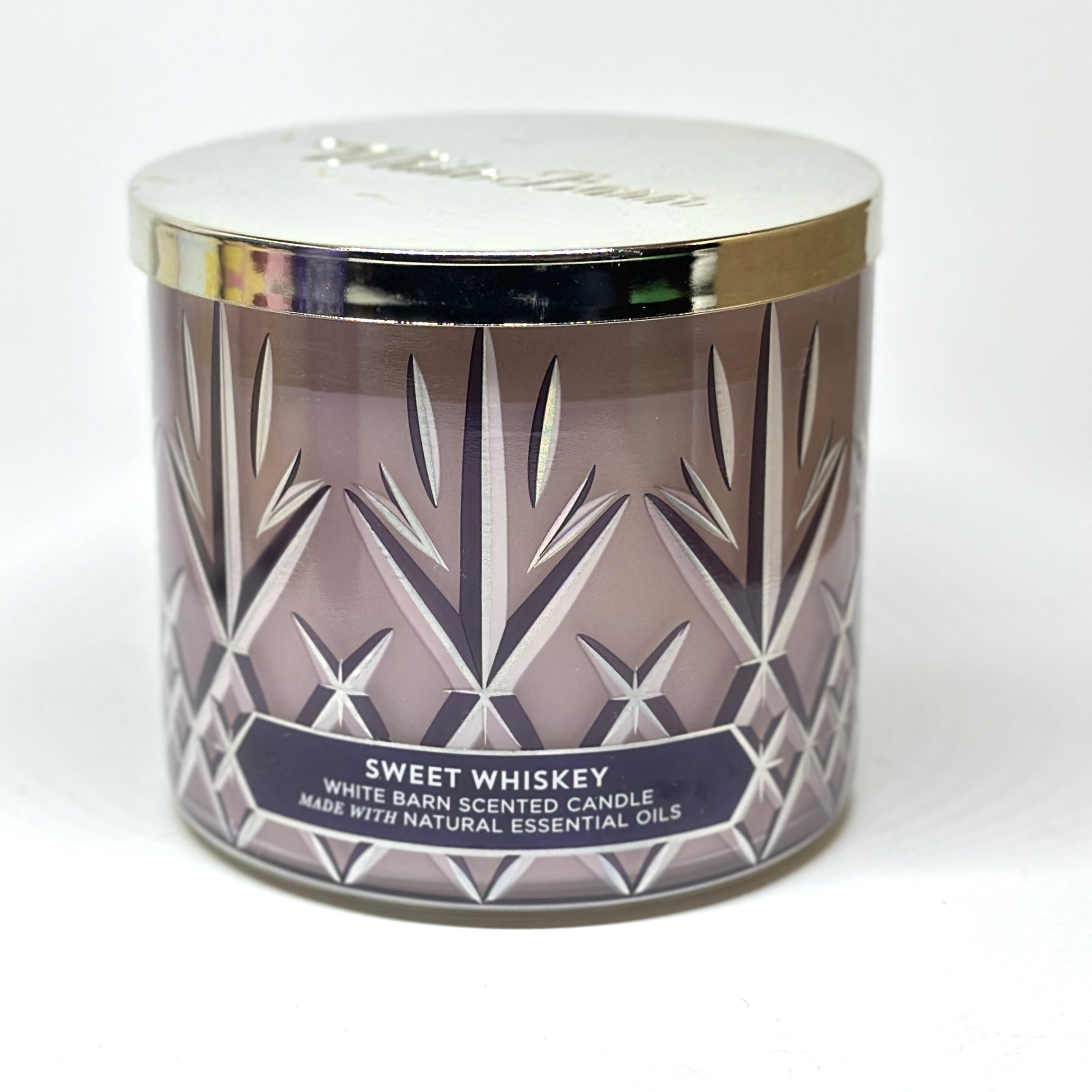 Свеча ароматическая Bath and Body Works Sweet Whiskey с 3-мя фитилями