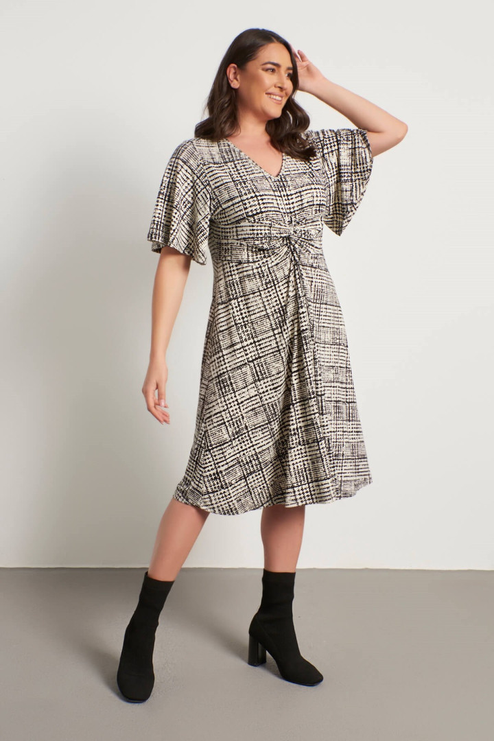 

Платье женское My Line Moda 1214 бежевое L, 1214