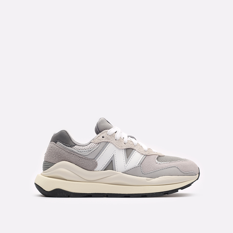 

Кроссовки мужские New Balance 5740 бежевые 8 US, Бежевый, 5740