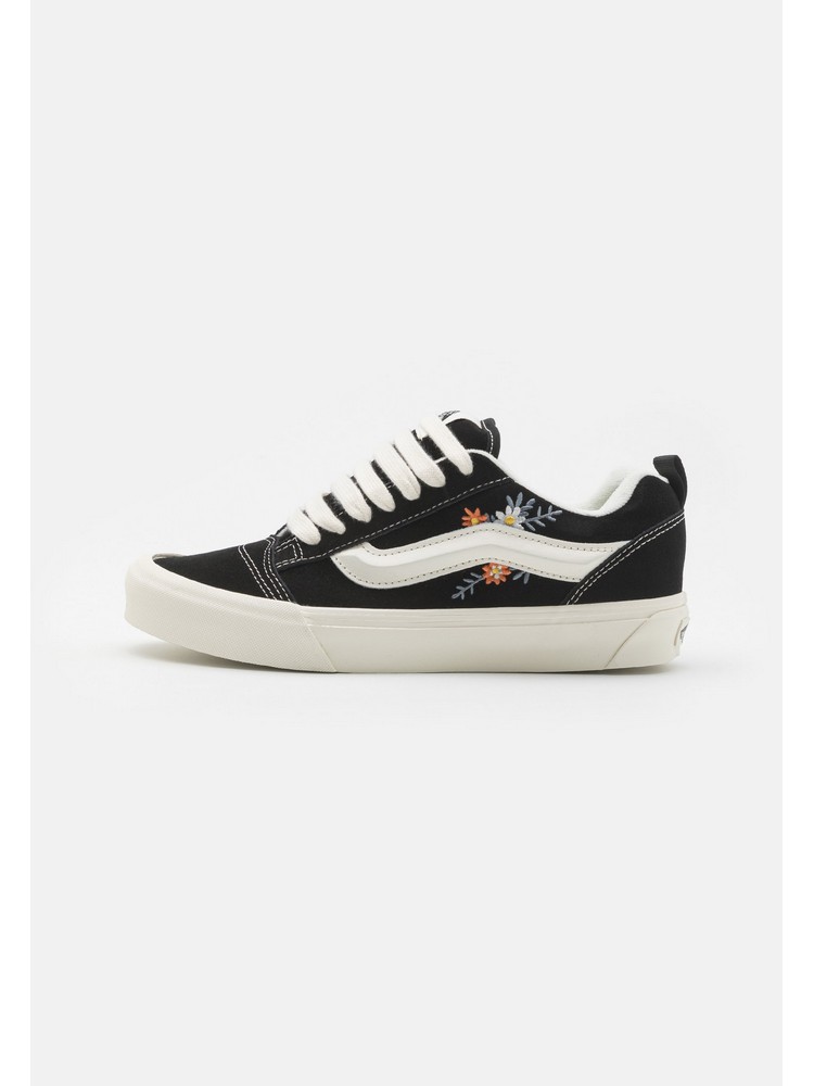 

Кеды унисекс VANS VA215O0CT черные 38.5 EU, Черный, VA215O0CT