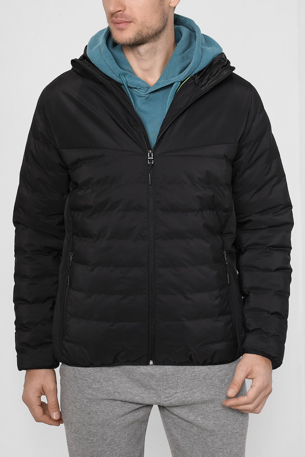 

Куртка мужская Esprit Edc 992CC2G301 черная M, Черный, 992CC2G301