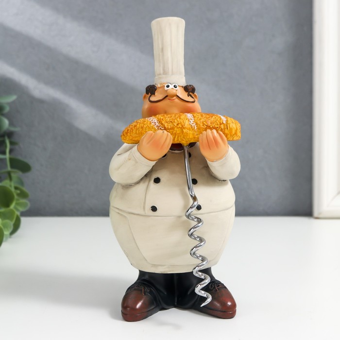 фото Сувенир полистоун со штопором "шеф-повар с батоном" 17 см nobrand