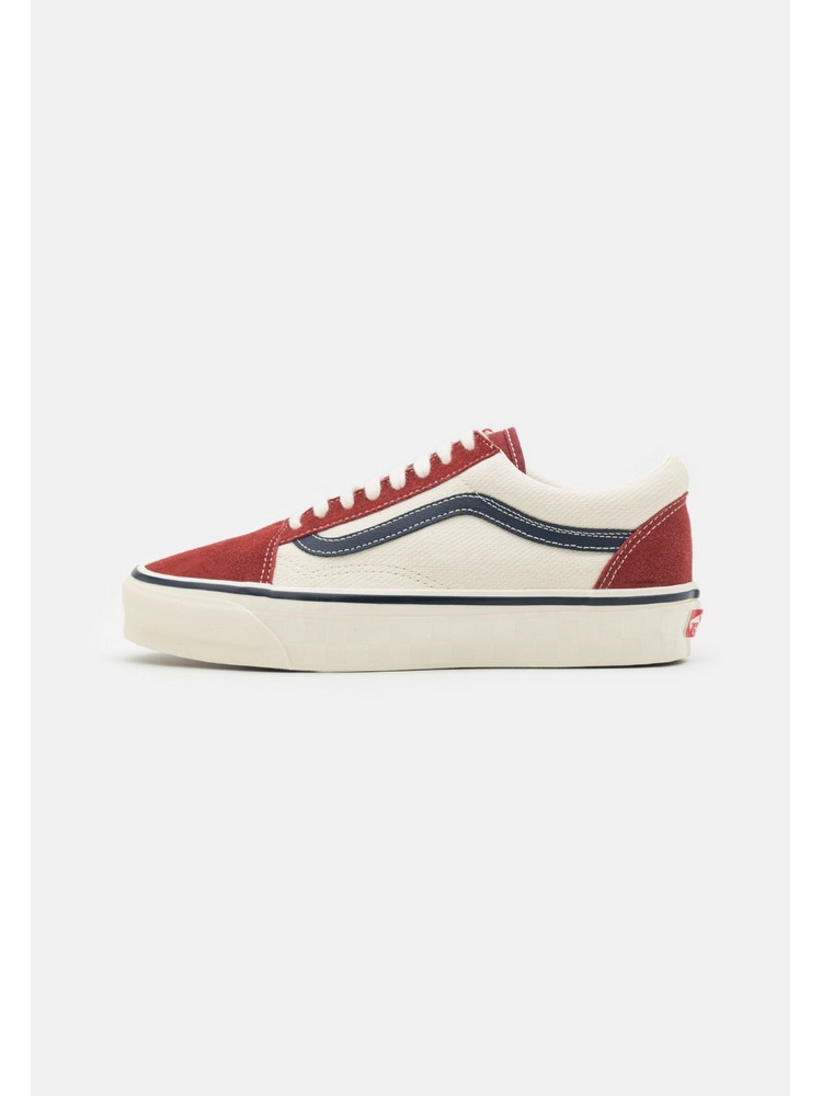 

Кеды унисекс VANS VA215O0CK красные 38 EU, Красный, VA215O0CK