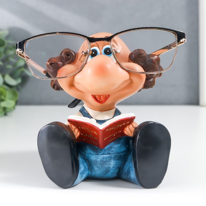 фото Сувенир полистоун подставка под очки "дедуля с книгой" 12х10,5х9,3 см nobrand