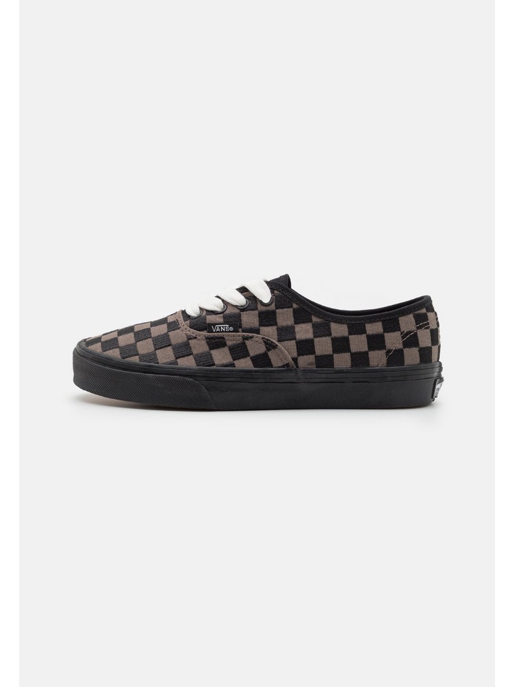 

Кеды унисекс Vans VA211A04J черные 37 EU, Черный, VA211A04J