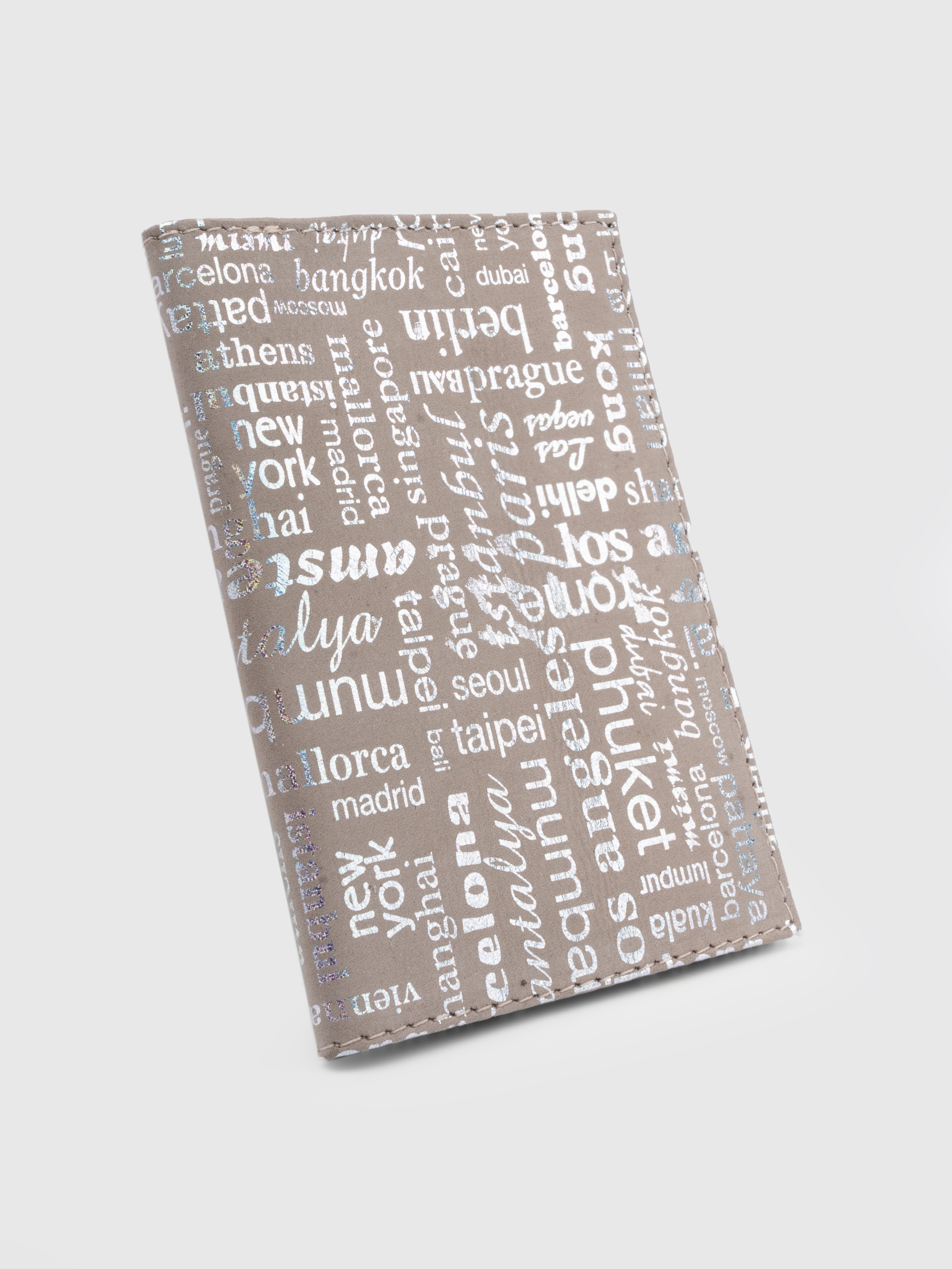 

Обложка для паспорта унисекс Rich Line АГ60-1 столицы-мира-пудра, АГ60-1