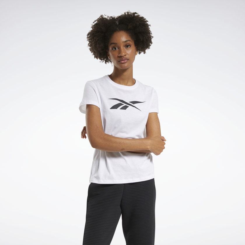 

Футболка женская Reebok FU2331 белая M, FU2331