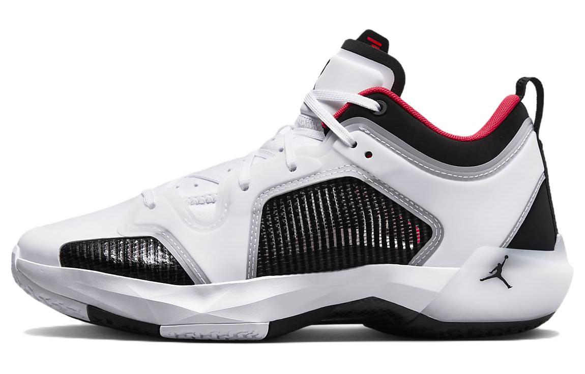 

Кроссовки унисекс Jordan Air Jordan 37 Low PF белые 44 EU, Белый, Air Jordan 37 Low PF