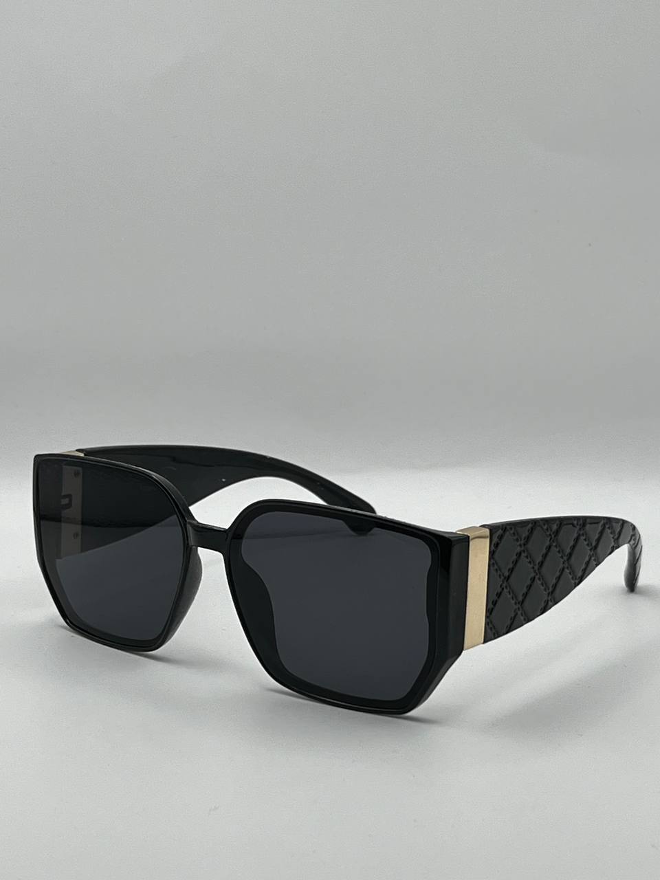 Солнцезащитные очки женские SunGold Бабочка-5 черные