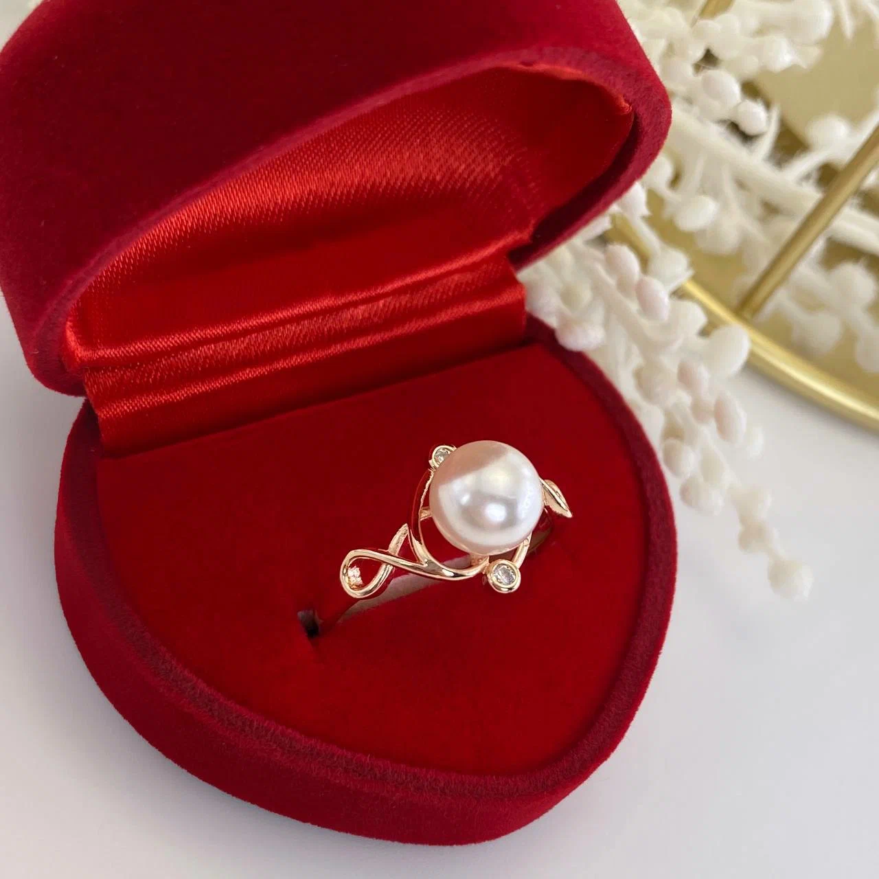 

Кольцо из бижутерного сплава р. Xuping Jewelry 7, искусственный жемчуг/фианит, 7