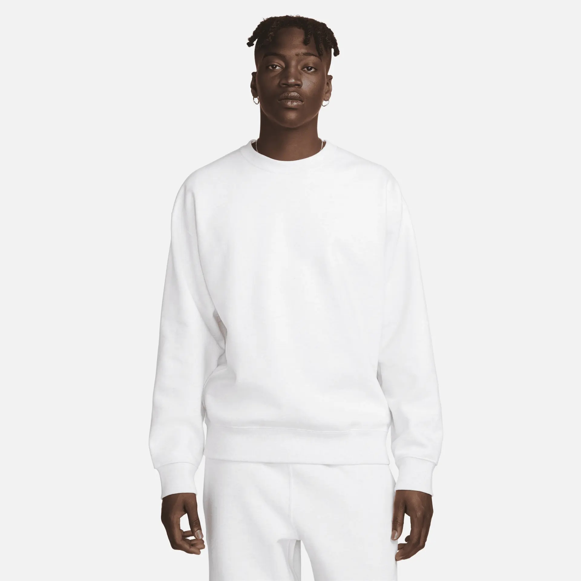 

Свитшот мужской Nike Solo Swoosh Fleece DX1361 белый L, Solo Swoosh Fleece