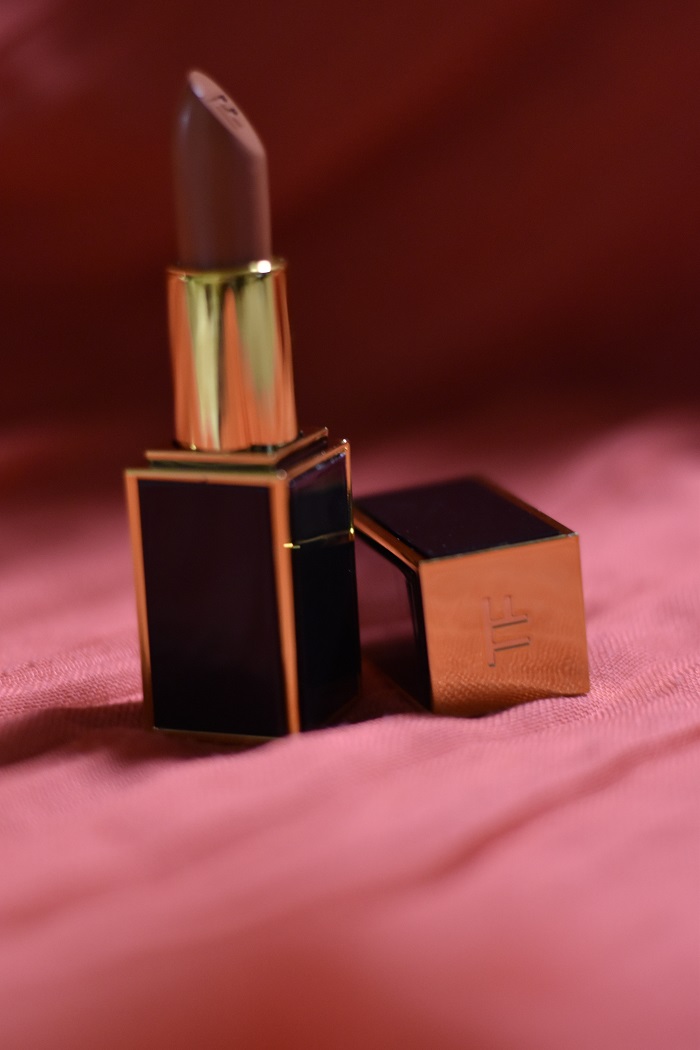 Помада для губ Tom Ford Lip Color Rouge A Levres 3г губная помада rouge elixir сатиновая – 07 лакомый коричневый коричневый