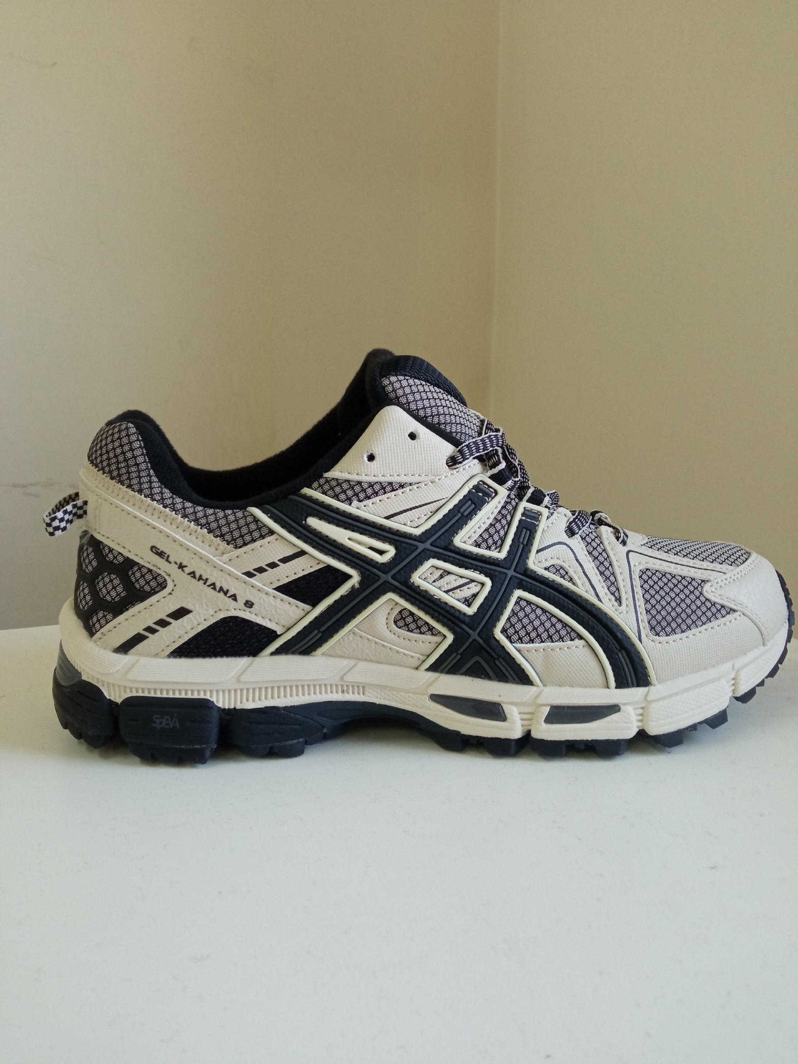 

Кроссовки мужские Asics Gel-Kahana 8 белые 45 RU, Белый, Gel-Kahana 8