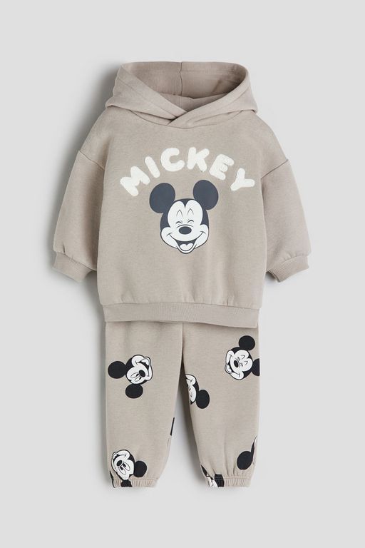 

Костюм повседневный детский H&M 1131215, Бежевый, Микки Маус, 68, 1131215