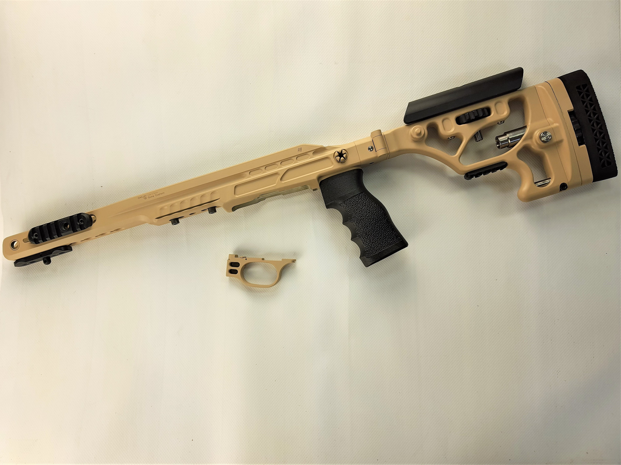 

Комплект модернизации CNC R8 Hunter M12Б (TAN) Бежевый, 00014038