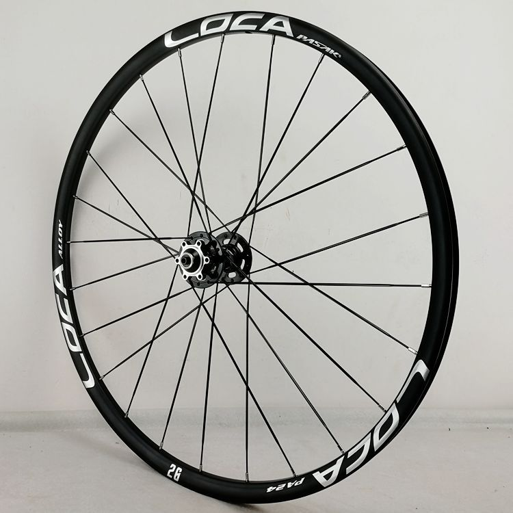 Передние велосипедное колесо PASAK HB12/PA24. 26 дюймов. Черный-белый