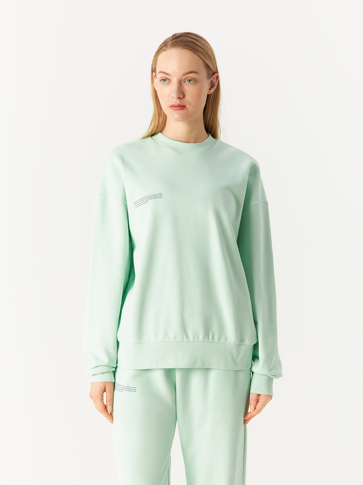 Свитшот унисекс PANGAIA Coral Reef Sweatshirt зеленый S
