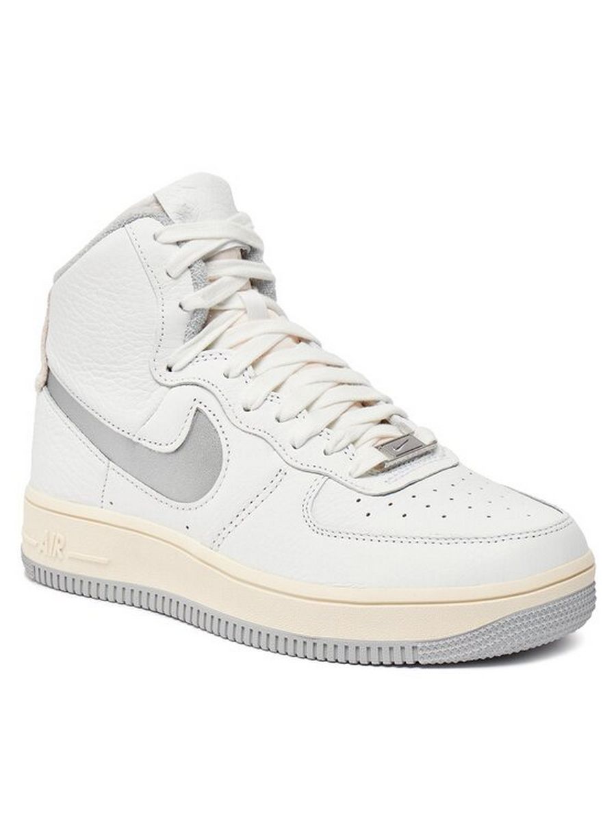 

Кеды женские Nike Air Force 1 Sculpt DC3590 101 белые 40.5 EU, Белый, Air Force 1 Sculpt DC3590 101