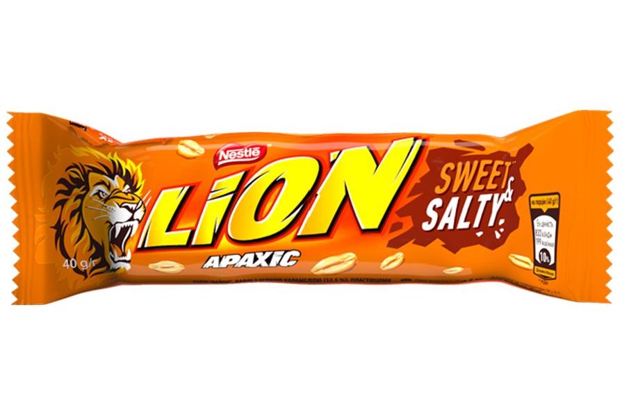 Шоколадный батончик Lion с арахисом 40 г