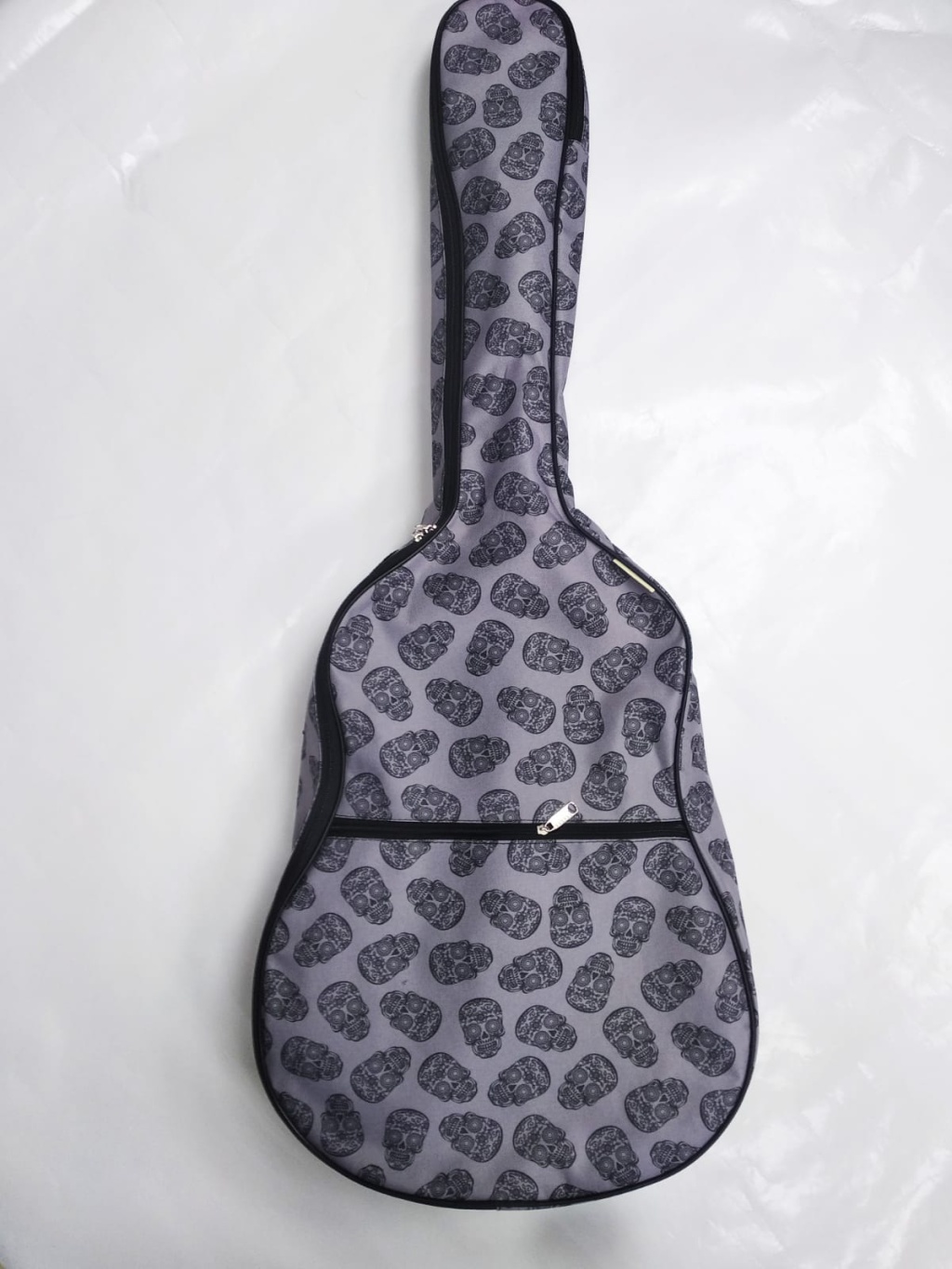 

MZ-ChGD-1/1skull2 Чехол для гитары дредноут, ткань "череп 2", MEZZO, Серый, MZ-ChGD-1/1skull2