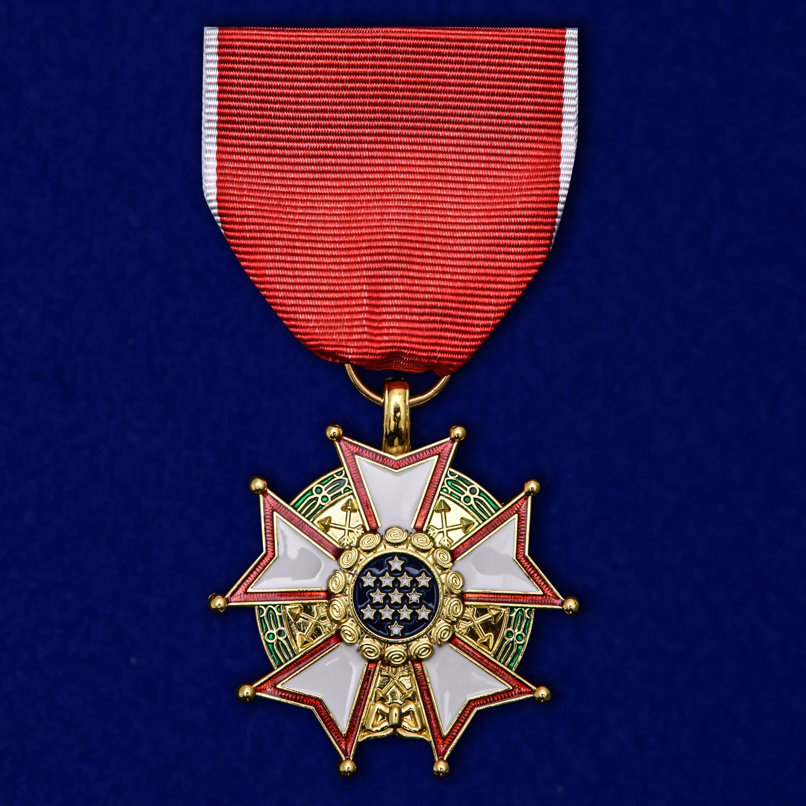 

Сувенирный знак Kamukamu Легион Почета США 4-й степени, 736042