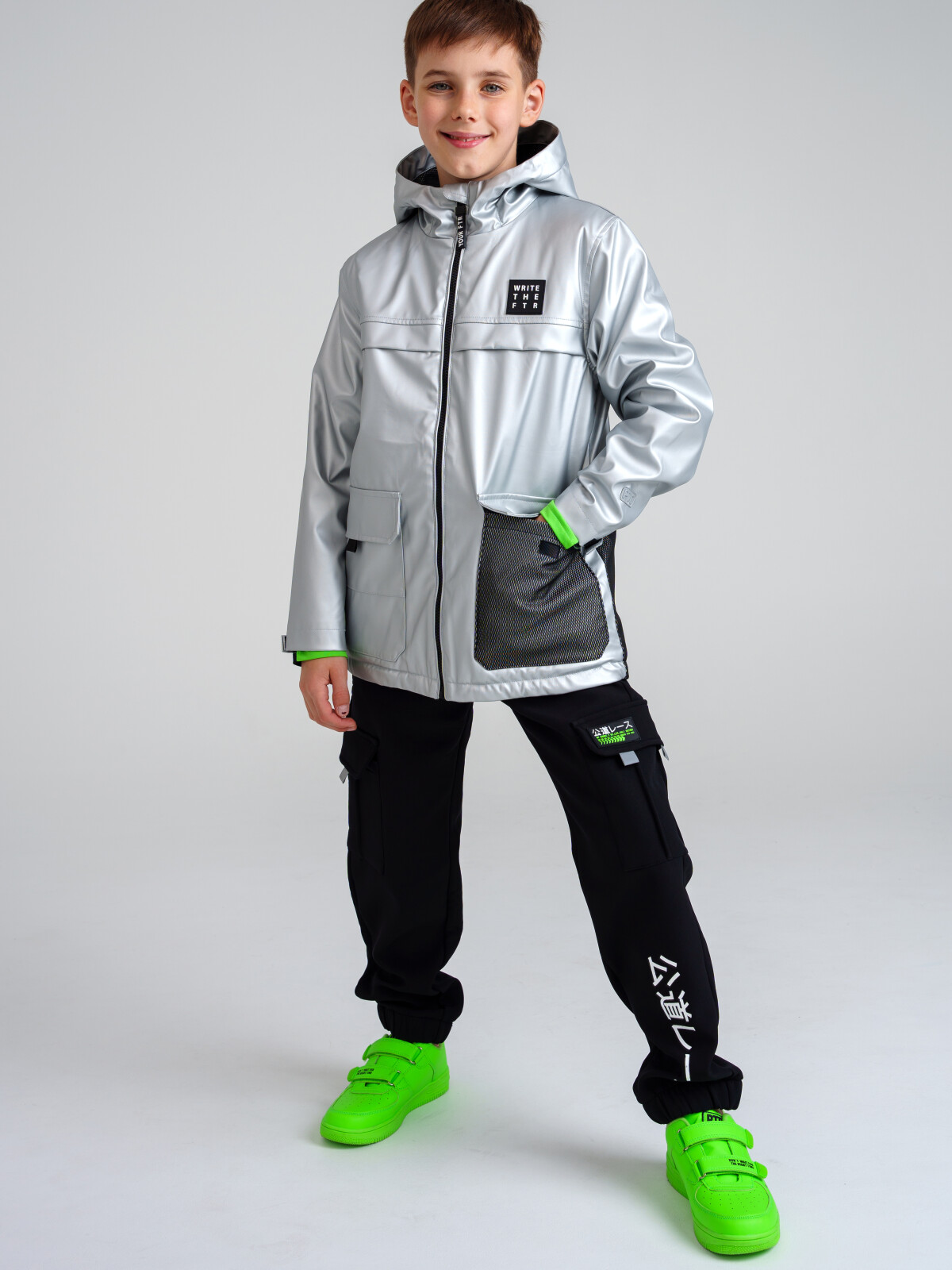 

Куртка детская PlayToday 22317011, черный,серебро, 128, Черный;серебристый, 22317011