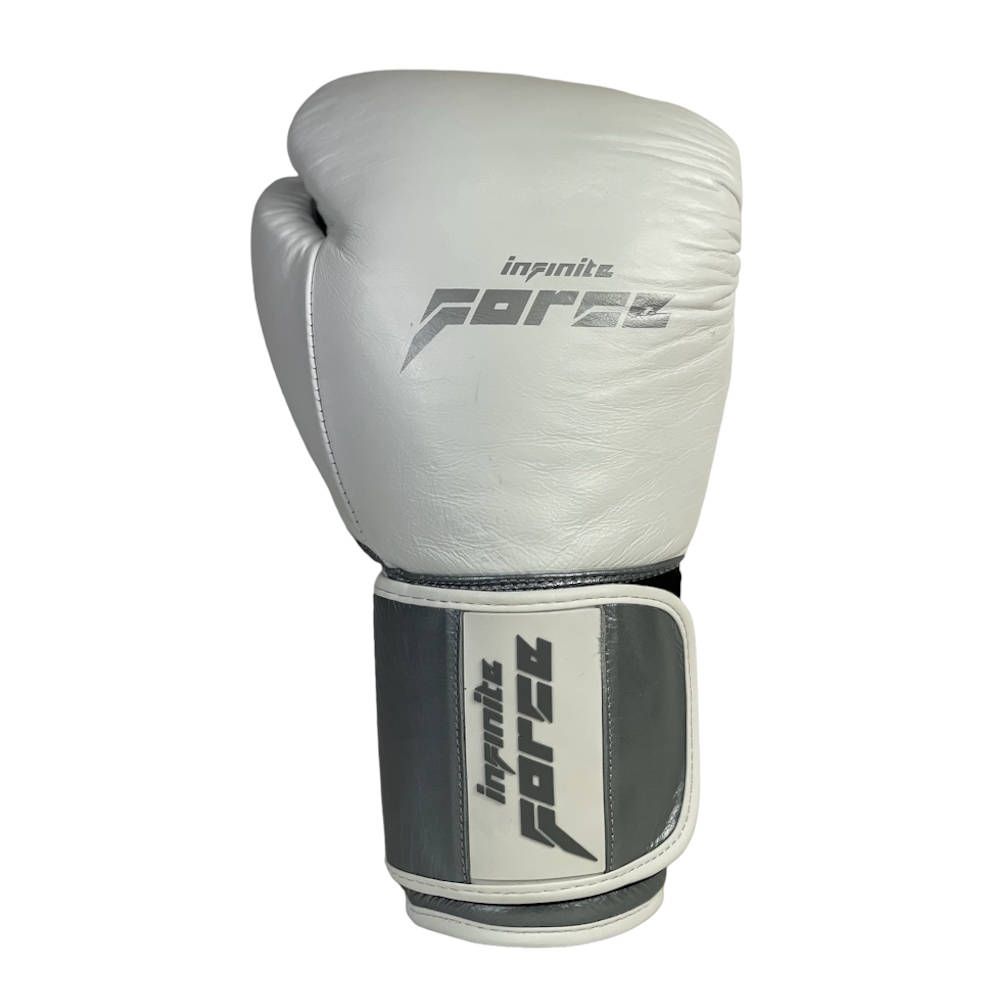 

Боксерские перчатки Infinite Force Silver Sword 16 oz белые, BASIC