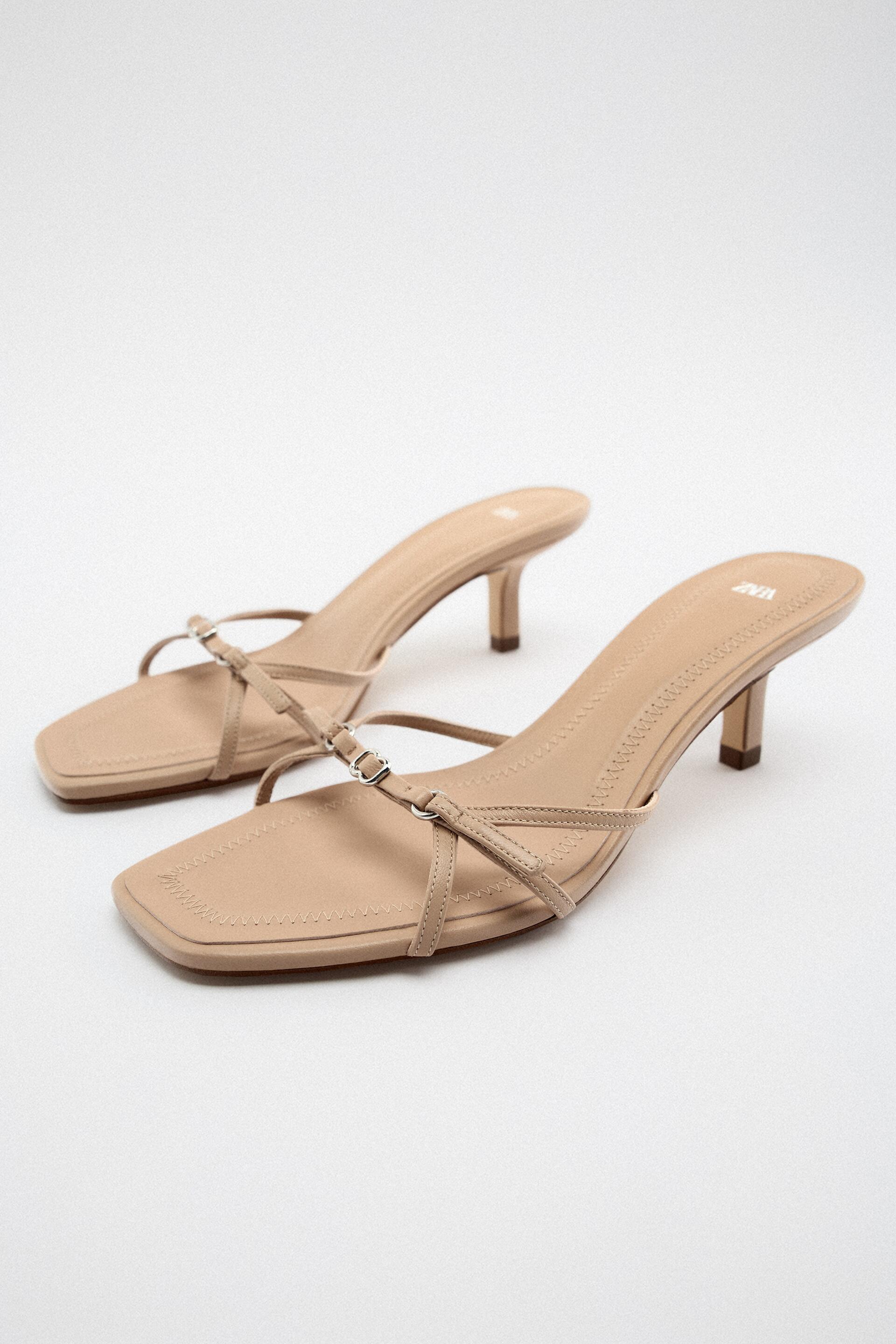 

Шлепанцы женские ZARA 188716 бежевые 41 RU (доставка из-за рубежа), 188716