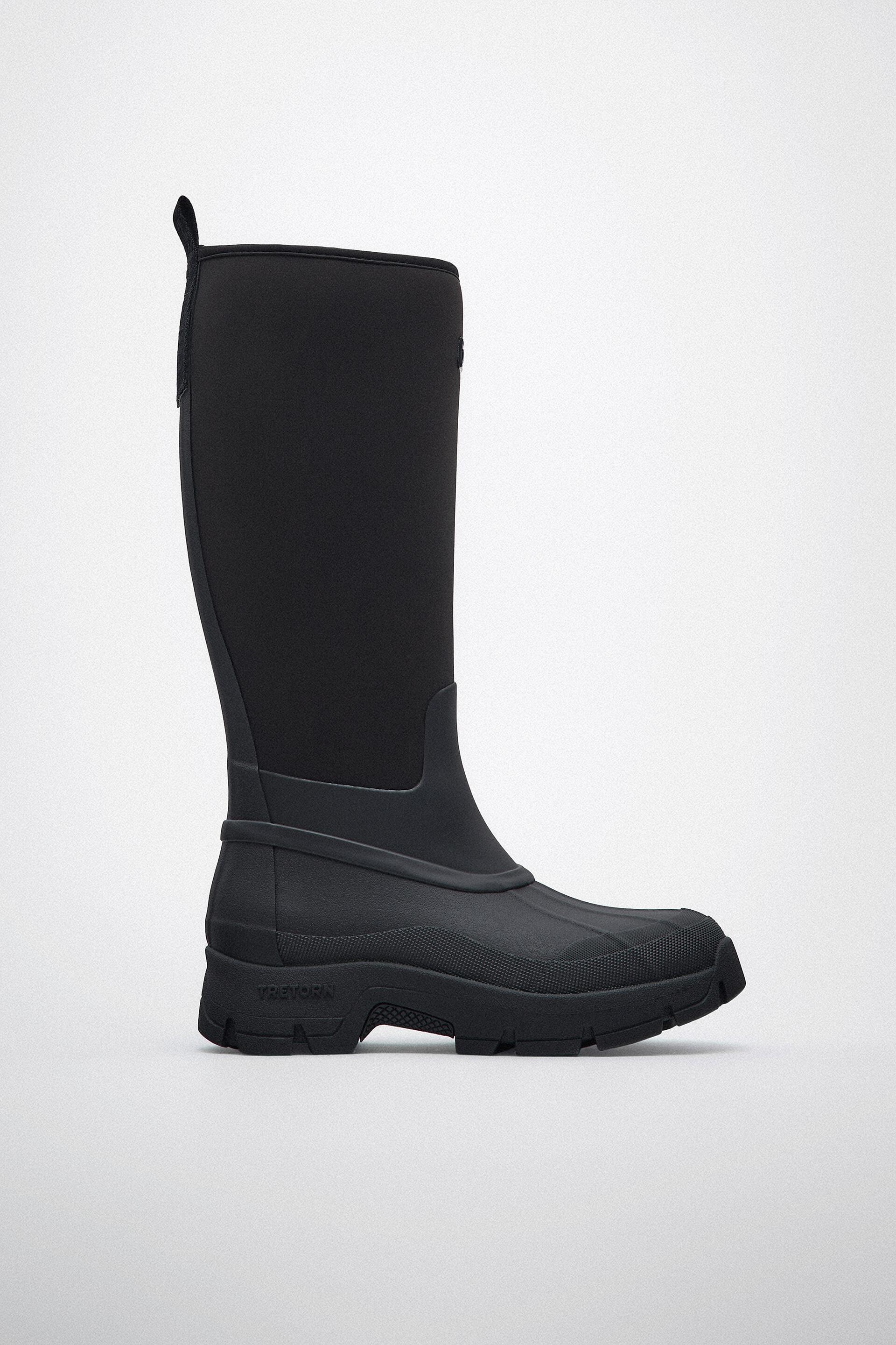 

Резиновые сапоги женские ZARA 13903010 черные 38 RU (доставка из-за рубежа), 13903010