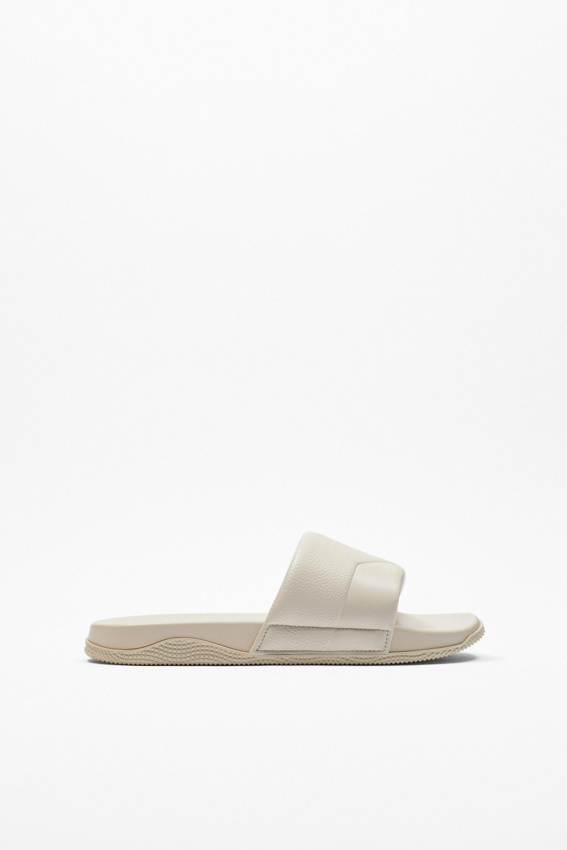 

Шлепанцы мужские ZARA 177657 белые 41 RU (доставка из-за рубежа), 177657