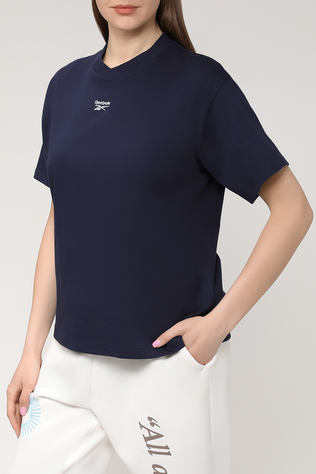 

Футболка женская Reebok HS4724 черная L, Черный, HS4724