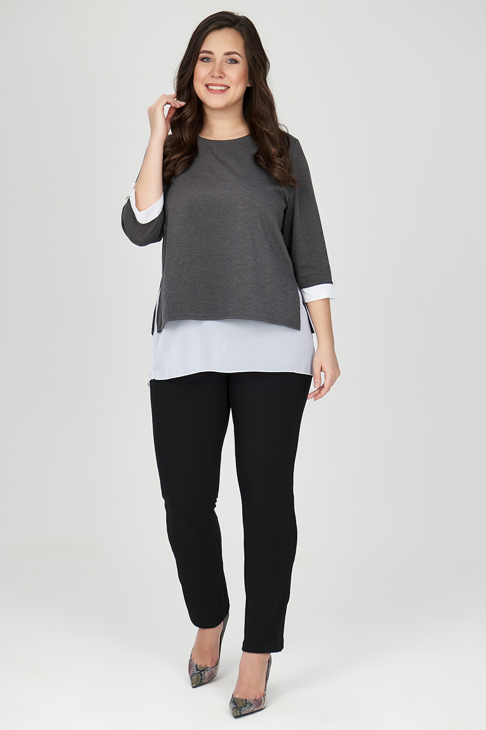 

Блуза женская OLSI 2010003 серая 62 RU, 2010003