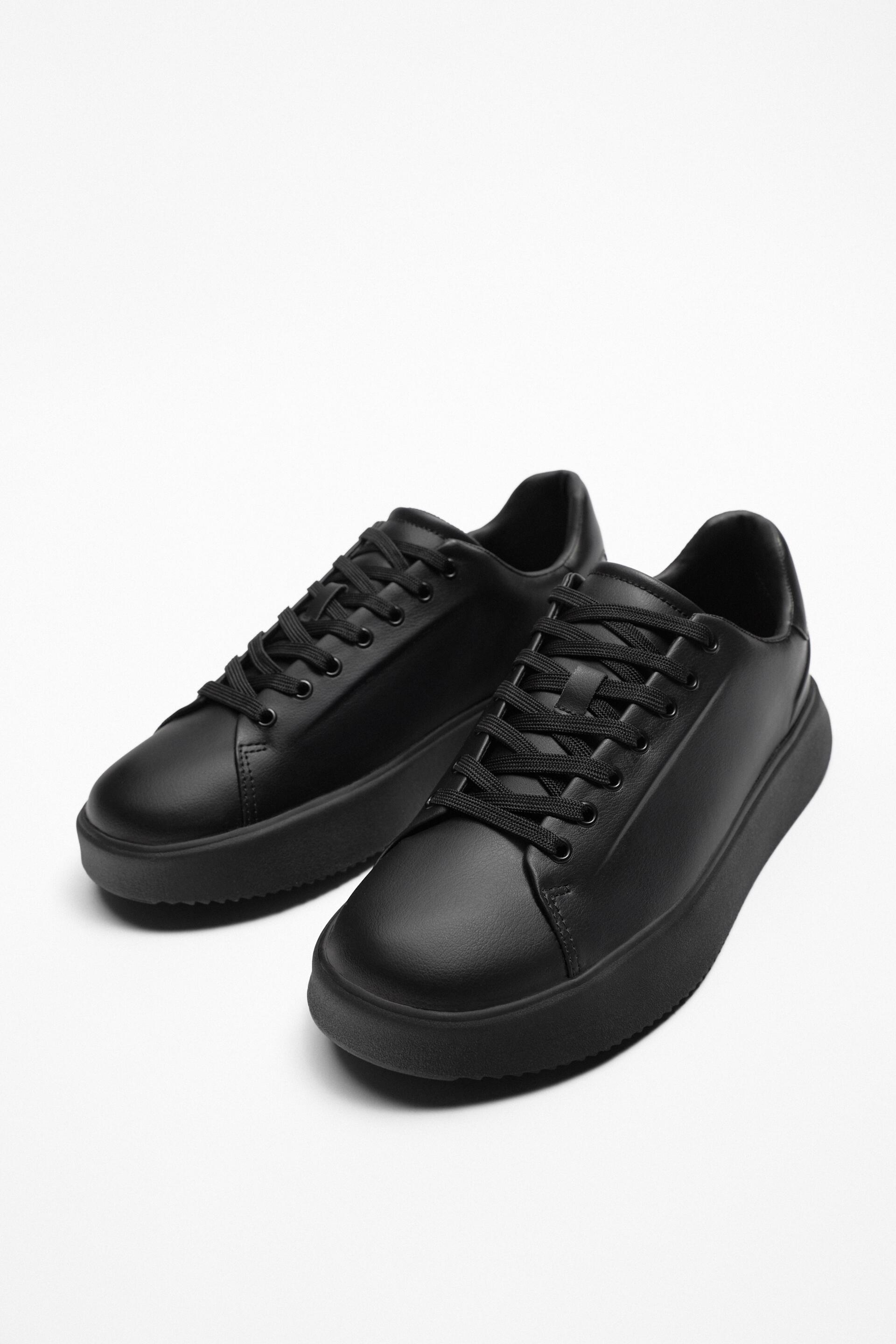 

Кеды мужские ZARA 177670 черные 41 RU (доставка из-за рубежа), 177670