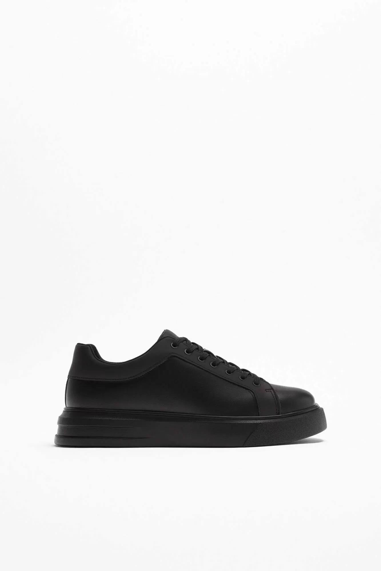 

Кеды мужские ZARA 12229020 черные 42 EU (доставка из-за рубежа), Черный, 12229020