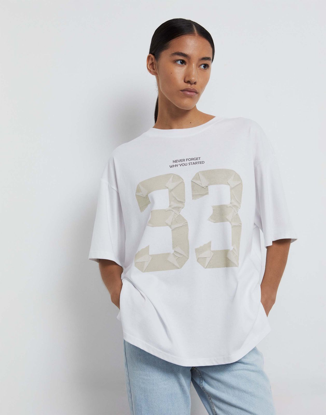 

Футболка женская Gloria Jeans GKT025557 белый XXS-XS/164, GKT025557